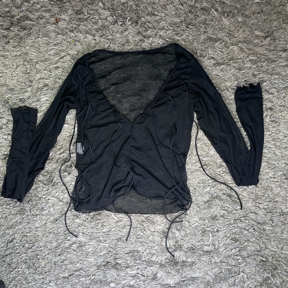 Pedal sleeve sheer tie up blouse